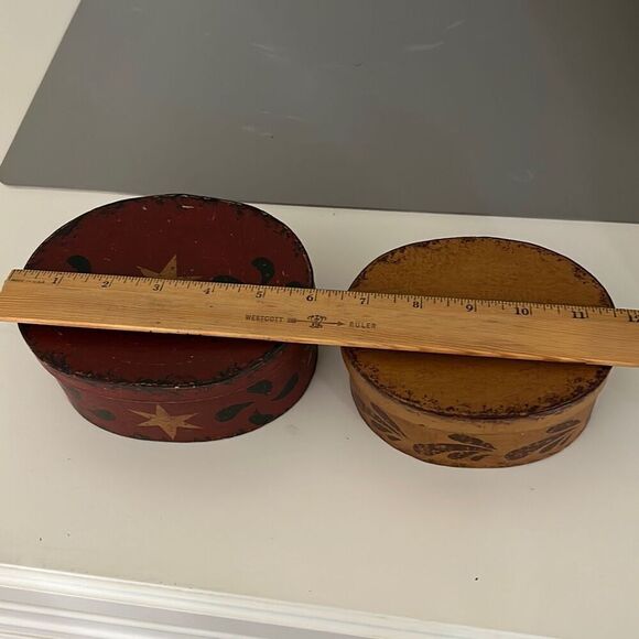 2 Nesting Shaker Boxes - Picture 4 of 4